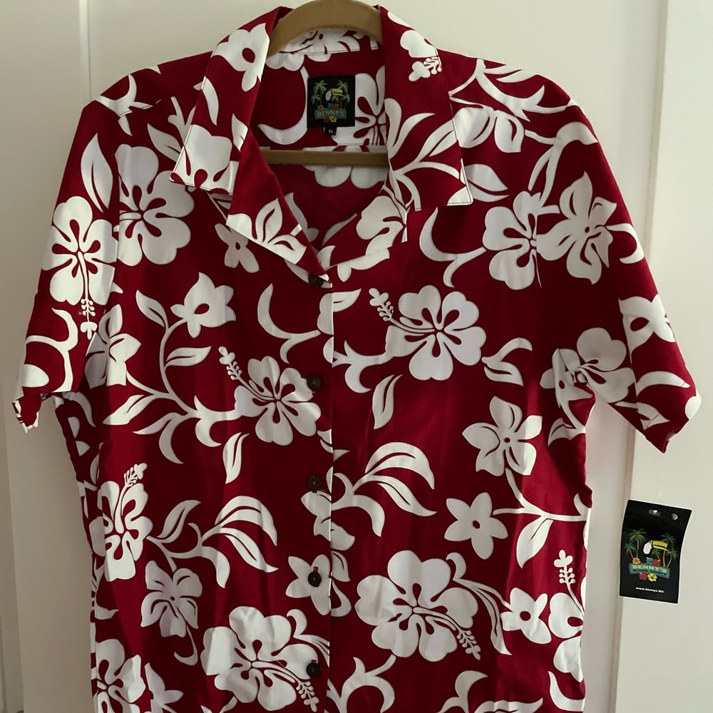 Benny’s Hawaiian Shirt Red Hibiscus XL